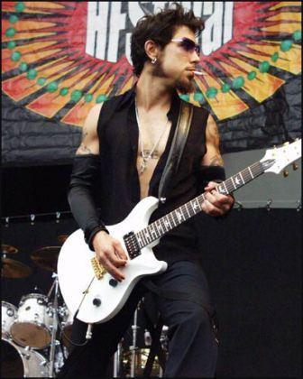 Dave Navarro