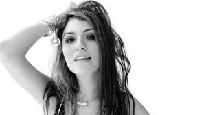 Efemeride 10 de octubre gabriella cilmi