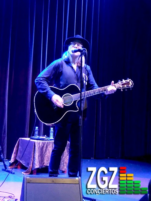 ELLIOTT MURPHY